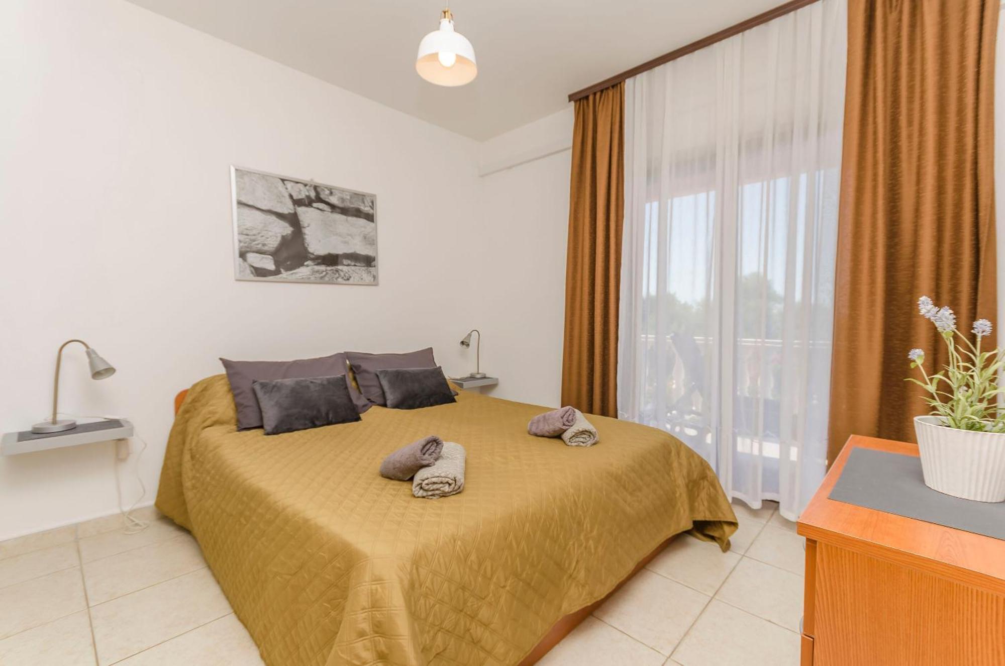Apartments Daniela โวดีเซ ภายนอก รูปภาพ