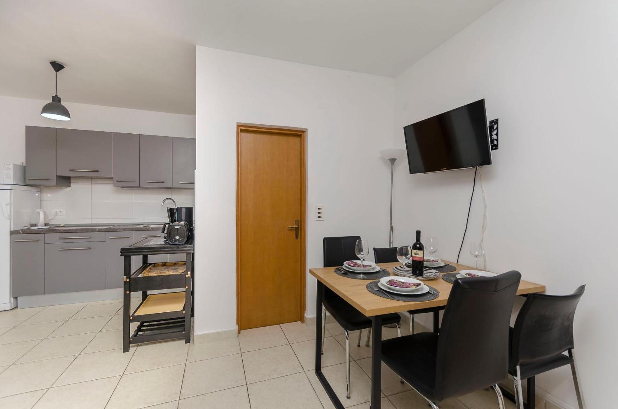 Apartments Daniela โวดีเซ ภายนอก รูปภาพ